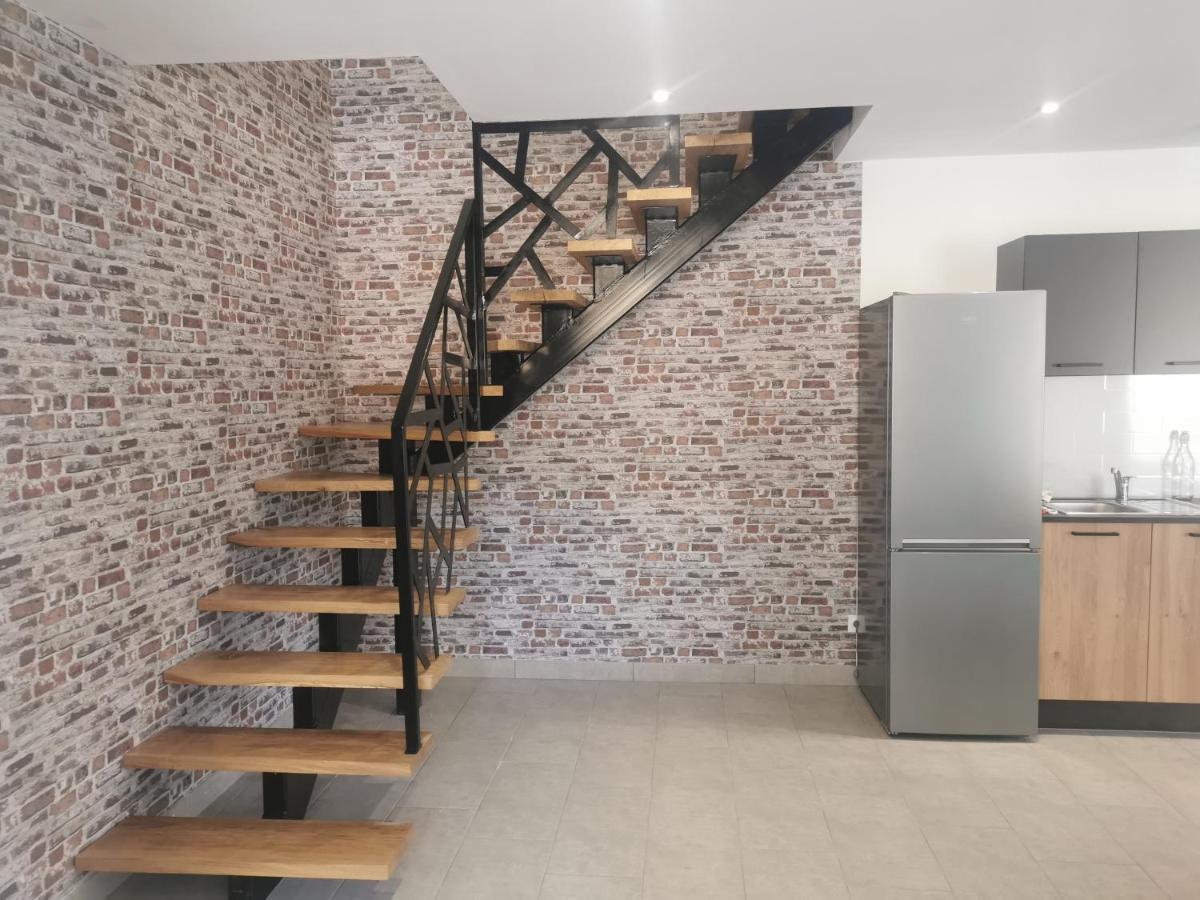 Maison Mitoyenne Au Coeur Du Pays Basque Saint-Esteben Eksteriør bilde
